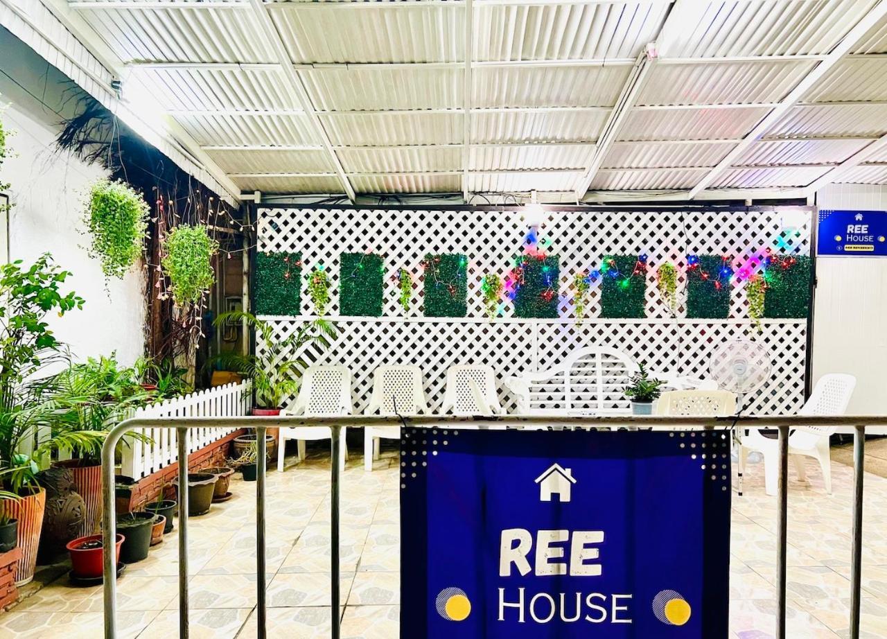 Hotel Reehouse@Soi Cowboy/Asoke Bts Bangkok Exterior foto